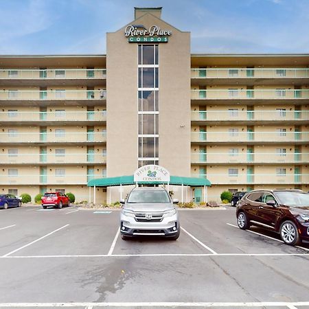River Secret Pigeon Forge Camera foto